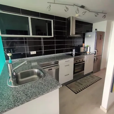 Con Piscina Apartman Barreiros